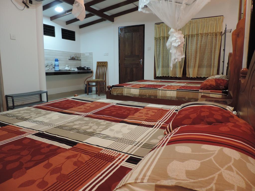 Sun Vivanta Resort ميريسا الغرفة الصورة